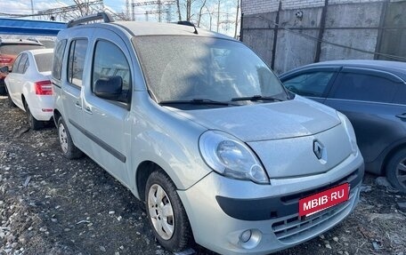 Renault Kangoo II рестайлинг, 2013 год, 593 291 рублей, 2 фотография