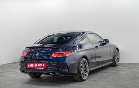 Mercedes-Benz C-Класс, 2017 год, 2 525 000 рублей, 3 фотография