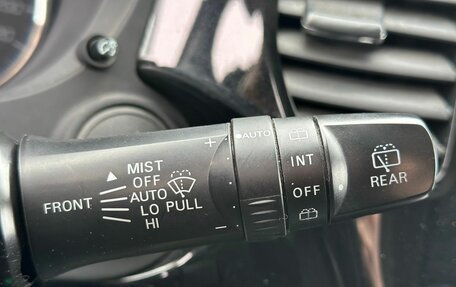 Mitsubishi Outlander III рестайлинг 3, 2020 год, 1 900 000 рублей, 13 фотография