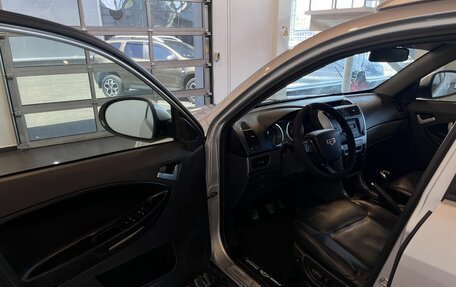 Geely Emgrand X7 I, 2015 год, 600 000 рублей, 19 фотография