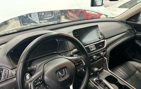 Honda Accord IX рестайлинг, 2018 год, 1 999 000 рублей, 6 фотография