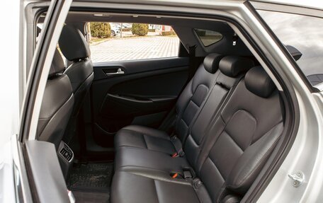 Hyundai Tucson III, 2021 год, 2 355 000 рублей, 18 фотография