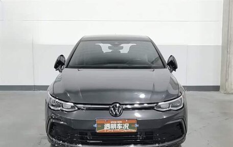 Volkswagen Golf VIII, 2022 год, 1 398 000 рублей, 2 фотография