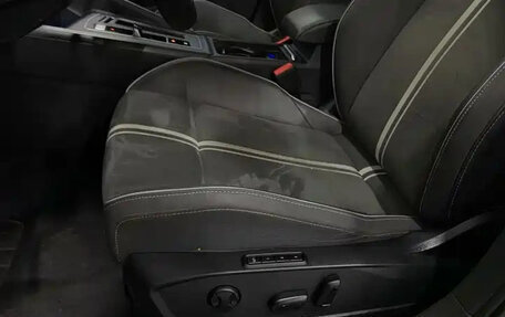 Volkswagen Golf VIII, 2022 год, 1 398 000 рублей, 7 фотография