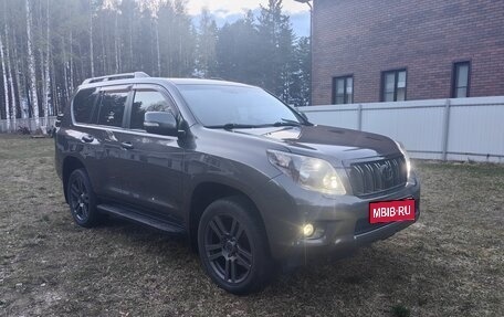 Toyota Land Cruiser Prado 150 рестайлинг 2, 2012 год, 3 500 000 рублей, 3 фотография