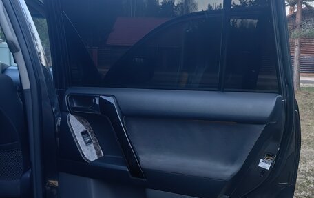 Toyota Land Cruiser Prado 150 рестайлинг 2, 2012 год, 3 500 000 рублей, 13 фотография