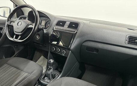 Volkswagen Polo VI (EU Market), 2018 год, 1 130 000 рублей, 15 фотография