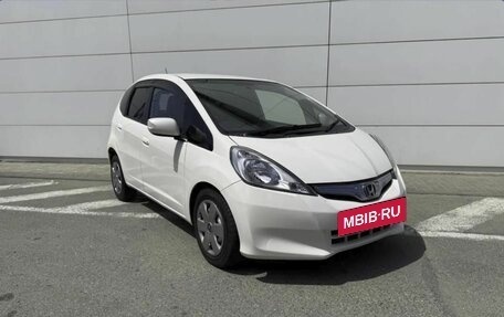 Honda Fit III, 2012 год, 980 000 рублей, 3 фотография