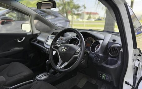 Honda Fit III, 2012 год, 980 000 рублей, 14 фотография