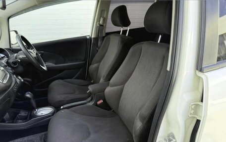 Honda Fit III, 2012 год, 980 000 рублей, 16 фотография