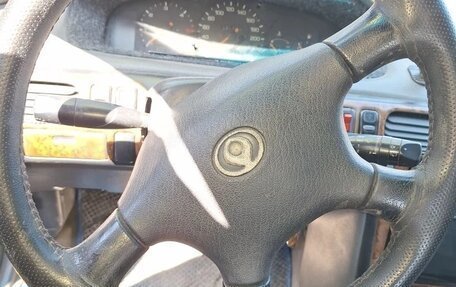 Mazda 626, 1994 год, 8 фотография