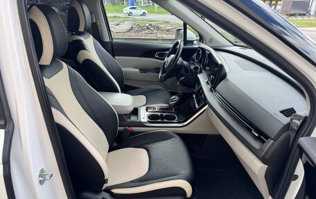 KIA Carnival, 2021 год, 3 350 000 рублей, 19 фотография