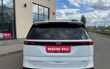 KIA Carnival, 2021 год, 3 350 000 рублей, 8 фотография