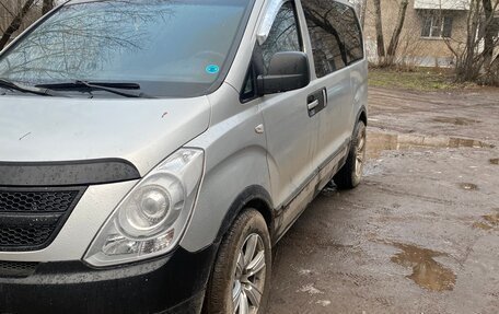 Hyundai Grand Starex Grand Starex I рестайлинг 2, 2008 год, 850 000 рублей, 1 фотография