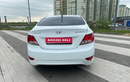 Hyundai Solaris II рестайлинг, 2013 год, 630 000 рублей, 6 фотография