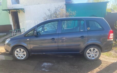 Opel Zafira B, 2010 год, 500 000 рублей, 12 фотография