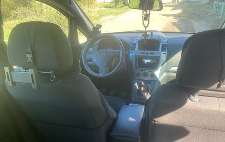 Opel Zafira B, 2010 год, 500 000 рублей, 18 фотография