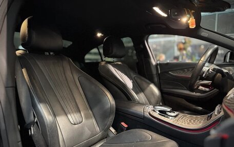 Mercedes-Benz CLS, 2019 год, 5 200 000 рублей, 4 фотография