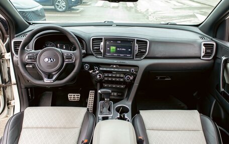 KIA Sportage IV рестайлинг, 2018 год, 1 855 000 рублей, 16 фотография