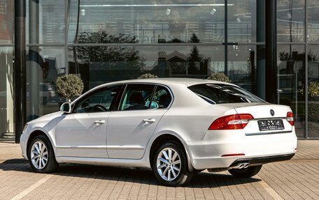 Skoda Superb III рестайлинг, 2014 год, 1 095 000 рублей, 4 фотография