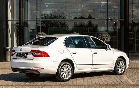 Skoda Superb III рестайлинг, 2014 год, 1 095 000 рублей, 6 фотография
