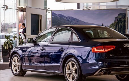 Audi A4, 2013 год, 1 485 000 рублей, 9 фотография
