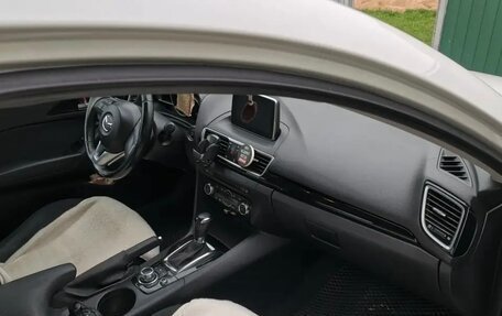 Mazda 3, 2015 год, 1 200 000 рублей, 6 фотография
