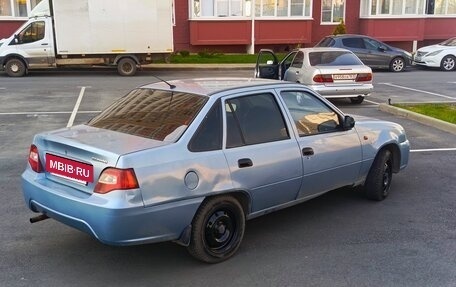 Daewoo Nexia I рестайлинг, 2010 год, 140 000 рублей, 4 фотография