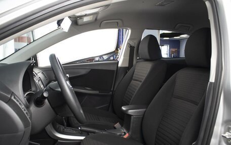 Toyota Corolla, 2012 год, 1 350 000 рублей, 9 фотография
