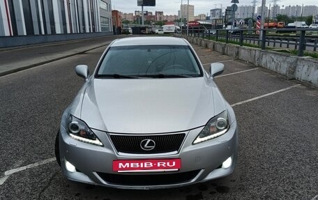 Lexus IS II рестайлинг 2, 2007 год, 990 000 рублей, 13 фотография