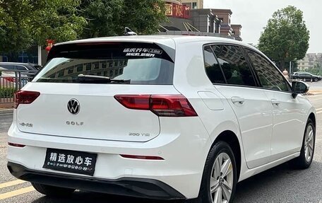 Volkswagen Golf VIII, 2023 год, 1 383 000 рублей, 4 фотография