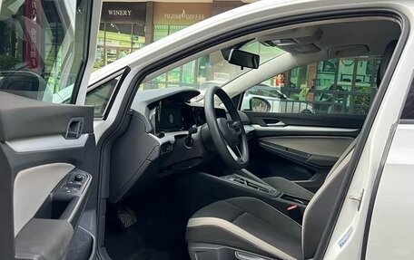 Volkswagen Golf VIII, 2023 год, 1 383 000 рублей, 10 фотография