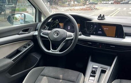 Volkswagen Golf VIII, 2023 год, 1 383 000 рублей, 16 фотография