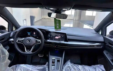 Volkswagen Golf VIII, 2022 год, 1 679 000 рублей, 8 фотография
