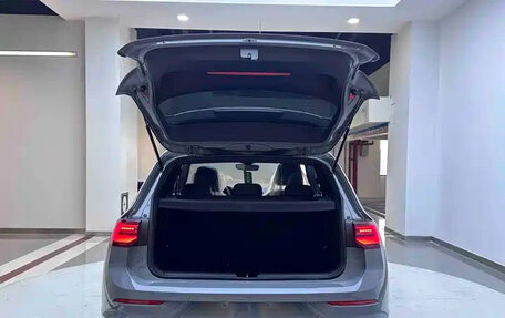Volkswagen Golf VIII, 2022 год, 1 679 000 рублей, 23 фотография