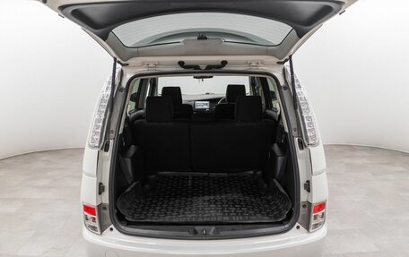 Toyota ISis I, 2014 год, 1 325 000 рублей, 17 фотография