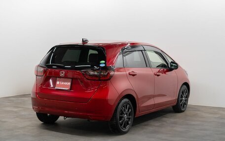 Honda Fit, 2021 год, 1 490 000 рублей, 3 фотография