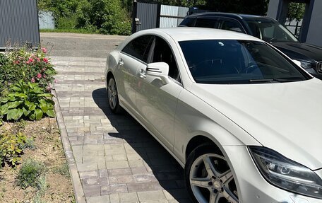 Mercedes-Benz CLS, 2013 год, 2 090 000 рублей, 2 фотография
