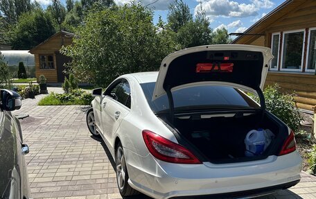 Mercedes-Benz CLS, 2013 год, 2 090 000 рублей, 3 фотография