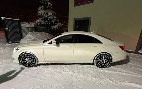 Mercedes-Benz CLS, 2013 год, 2 090 000 рублей, 12 фотография