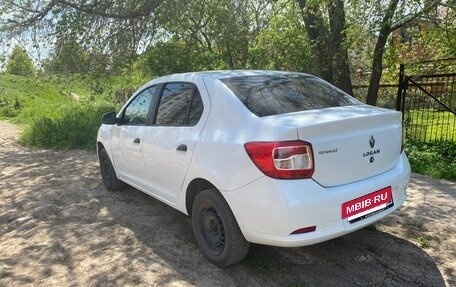 Renault Logan II, 2018 год, 365 000 рублей, 4 фотография