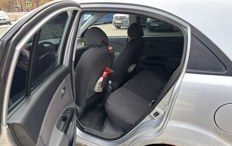 KIA Rio II, 2009 год, 550 000 рублей, 4 фотография