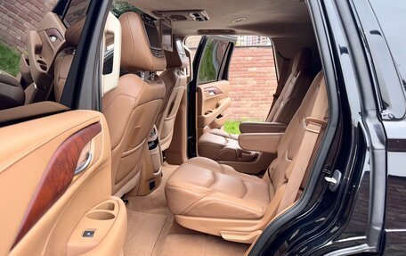Cadillac Escalade IV, 2016 год, 3 950 000 рублей, 19 фотография