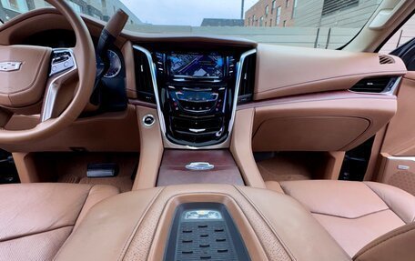 Cadillac Escalade IV, 2016 год, 3 950 000 рублей, 25 фотография