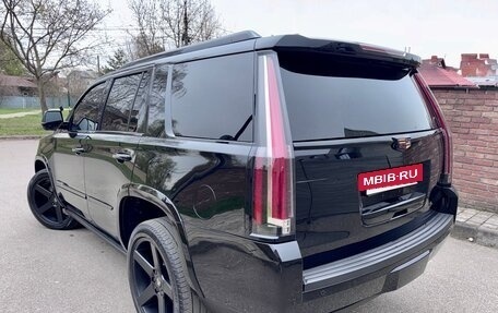 Cadillac Escalade IV, 2016 год, 3 950 000 рублей, 4 фотография