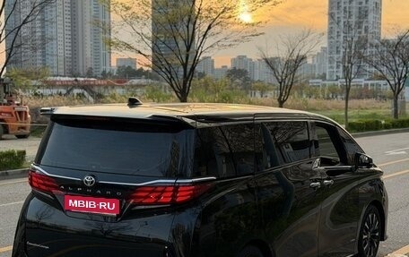 Toyota Alphard, 2025 год, 11 680 000 рублей, 7 фотография