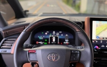 Toyota Alphard, 2025 год, 11 680 000 рублей, 27 фотография