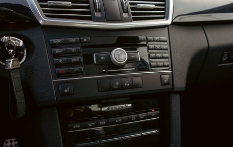 Mercedes-Benz E-Класс, 2011 год, 1 395 000 рублей, 15 фотография