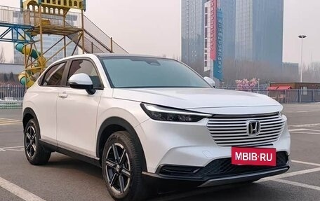 Honda Vezel, 2023 год, 1 390 002 рублей, 2 фотография