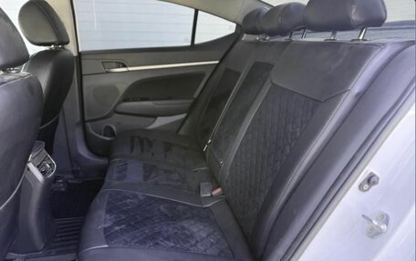 Hyundai Elantra VI рестайлинг, 2018 год, 1 580 000 рублей, 19 фотография